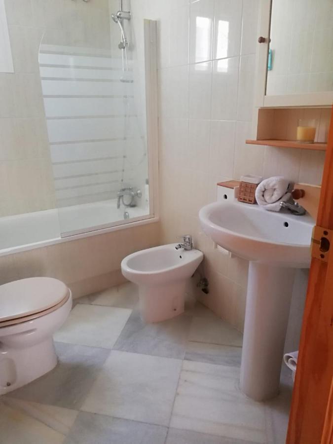 Apartamento En Urbanizacion Los Enebros Huelva Dış mekan fotoğraf